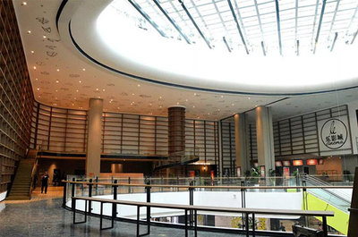 洛阳正大广场盛大开业，智慧办公打卡系统引领未来工作新体验